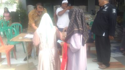 PEMDes Lumpang : Pembagian Beras Bagi Keluarga Penerima Manfaat di Desa Lumpang Tahun 2025