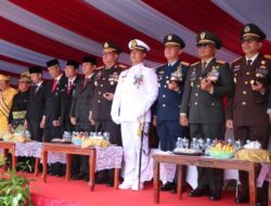 Semarak HUT Ke – 80 RI, Danrem 031/WB Hadiri Upacara di Kantor Gubernur Riau