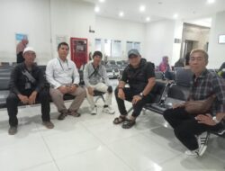 Kunjungan Silaturahmi : Kepada Rekan yang Sedang Sakit di Rumah Sakit Umum Siloam