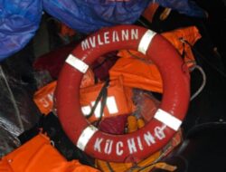 Bakamla RI Evakuasi : Kapal MV Leann yang Terbakar di Perairan Anambas