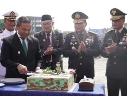 Kodam XIX/Tuanku Tambusai Gelar Upacara Peringatan HUT ke-80 TNI di Halaman Kantor Gubernur Riau
