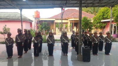 Polsek Kronjo Latih Polisi Cilik SDIT Nabila : Siapkan Lomba Tingkat Polda Banten