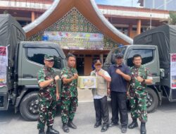 Penyerahan Bantuan Sosial Kodam XIX/TT untuk Korban Bencana di Sumatera Barat