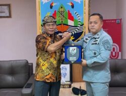 Kepala Zona Tengah Bakamla RI : Temui Gubernur Kaltara, Bahas Sistem Keamanan Maritim Nasional