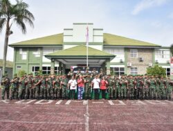Di Usia ke-67, Korem 031/WB Hadir untuk Rakyat: Danrem 031/WB Brigjen TNI Dr Agustatius Sitepu,S.Sos.,M.Si., M.Han Distribusi Bantuan Sembako