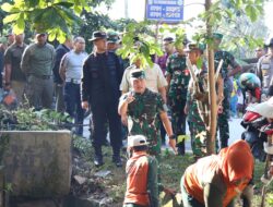 Kodam XIX Tuanku Tambusai Satukan TNI, Polri dan Masyarakat Bersihkan Terminal AKAP dan Pelabuhan Sei Duku